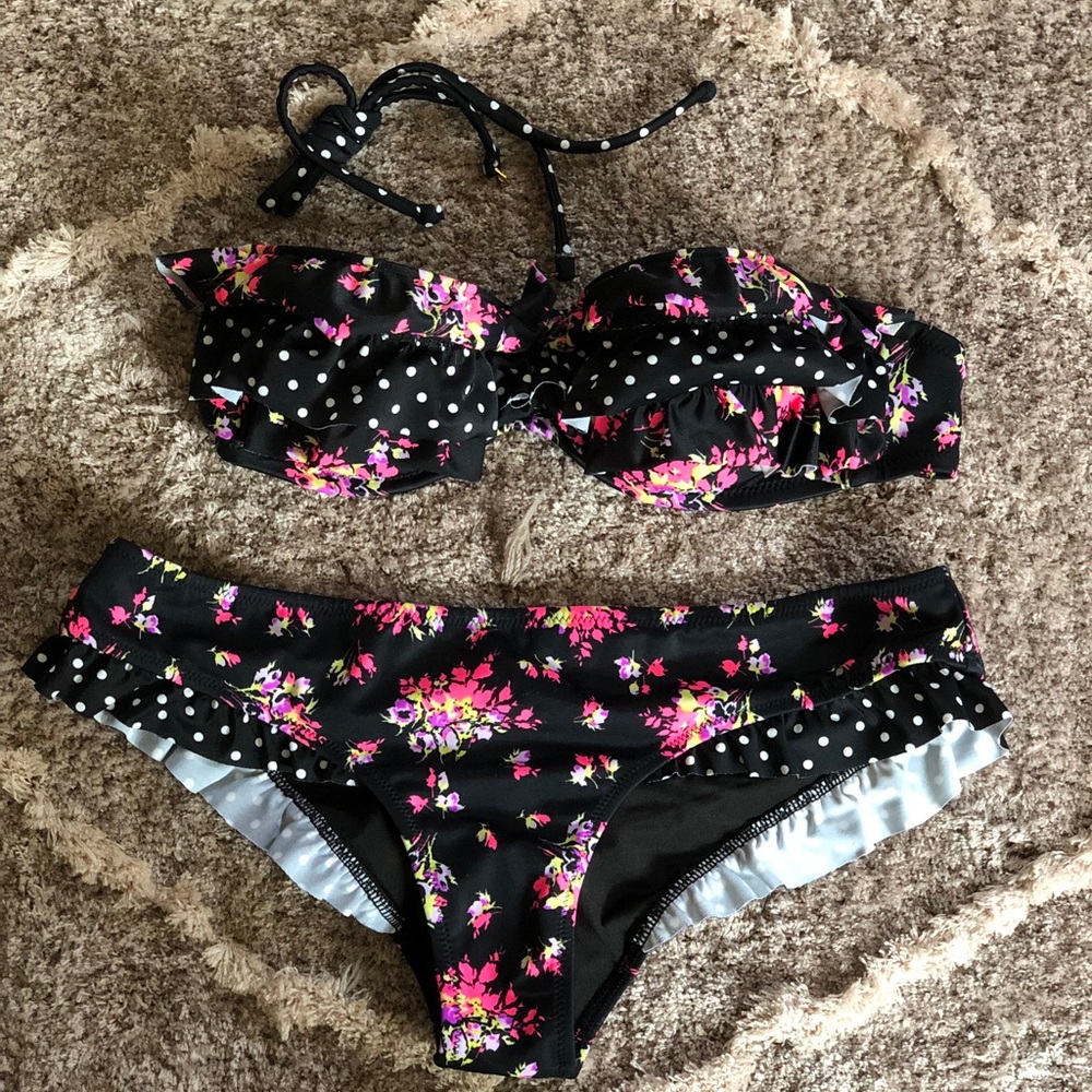 Victoria’s Secret Bikini